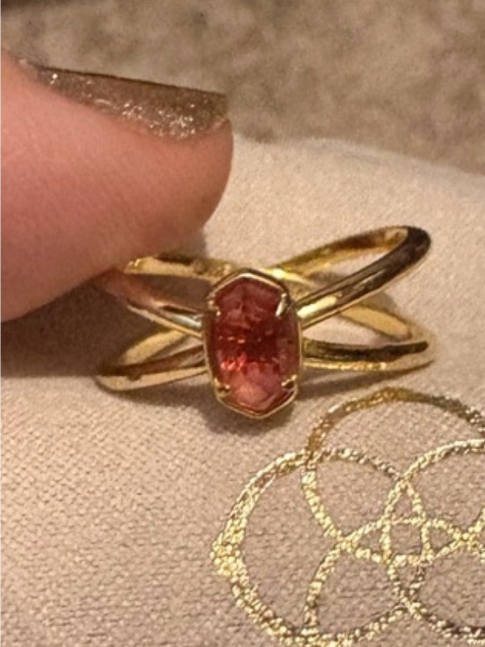 Kendra Scott Gold Ring size 7 red